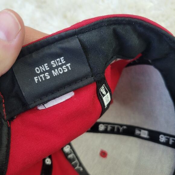 Chicago Bulls New Era Hardwood Classics Embroidered Snapback Red Hat OS - Picture 7 of 7